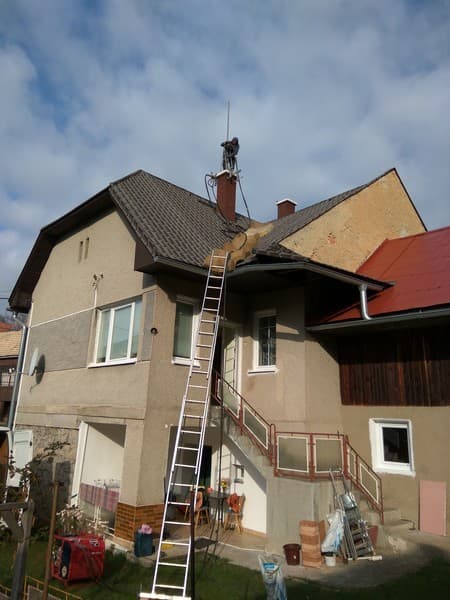 Business listing image